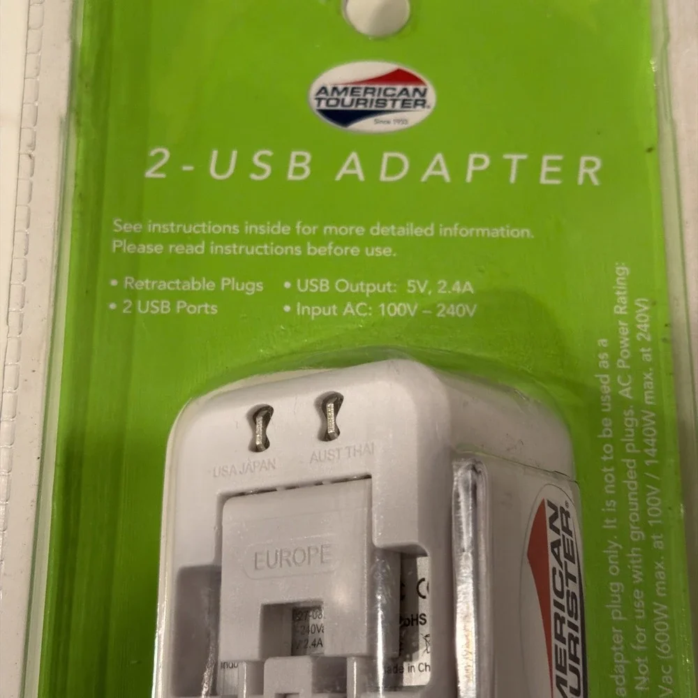 AMERICAN TOURISTER Electronics 2 USB Travel Adapter AT97-170-027-08 White NEW